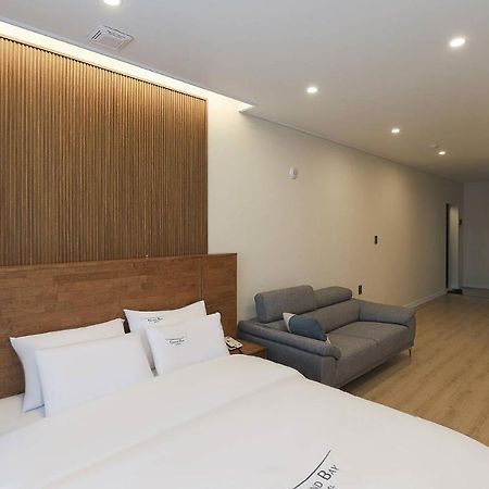 Hotel Grand Bay بوريونغ المظهر الخارجي الصورة