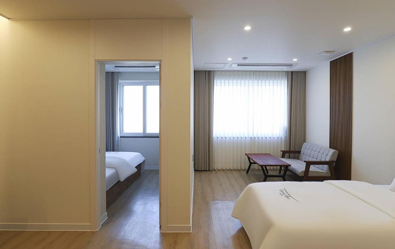 Hotel Grand Bay بوريونغ المظهر الخارجي الصورة