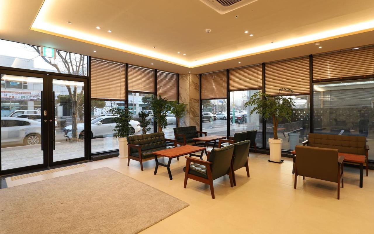 Hotel Grand Bay بوريونغ المظهر الخارجي الصورة