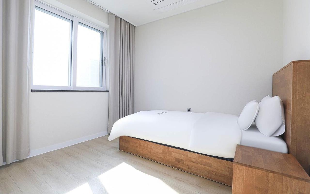 Hotel Grand Bay بوريونغ المظهر الخارجي الصورة